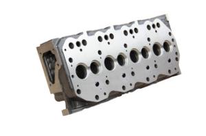 China Nissan Td27-T Iron Cylinder Head OEM 11039-43G36 Amc 909011 factory