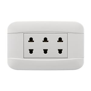 China PC Plastic Electrical Switches And Sockets 3 Gang Good Electrical Conductivity factory