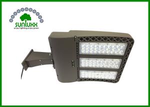 China American Style Shoebox Parking Lot Light Fixtures 5700K 39000 Lumens With Photocell factory