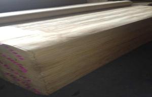 China Yellow White Rotary Cut Pine hardwood veneer sheets Plywood With AAA Grade factory