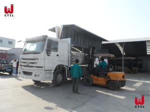China 6X4 Wing Van Truck 30t Cargo Container Truck Wingspan factory