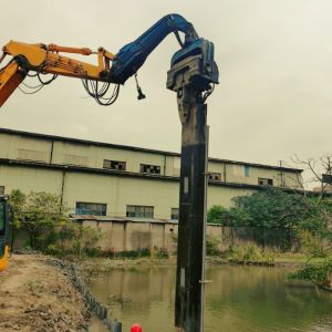 Plastic Sheet Piling Vibro Hammer / Pile Driver For Fast Construction Projects