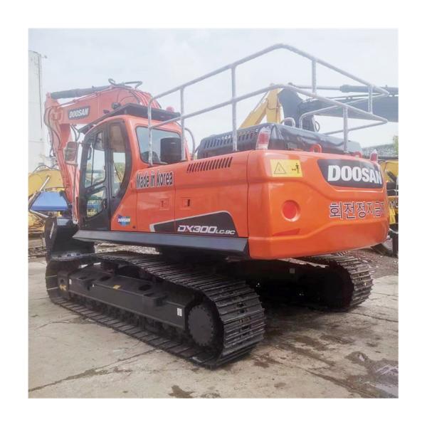 Good Health And Original Hydraulic Cylinder 30 Ton Doosan DX300LC-9C Excavator