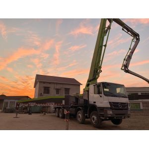 Zoomlion Used Concrete Pump Truck 180M3/H 60m 4 Alex Actors 4141