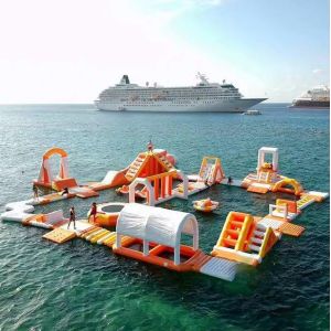 China Hot Welding Inflatable Water Park Customized Size factory