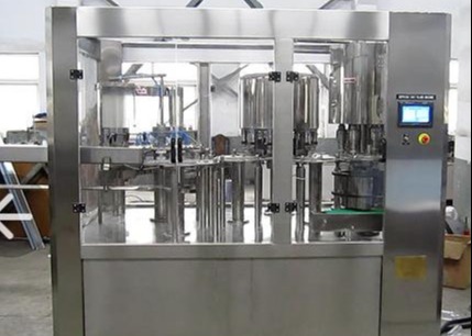 China 2600BPH Inline Bottle Filling Machine PLC Touch Screen Control factory