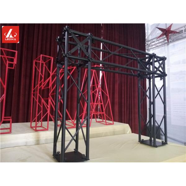 Creative Alphabet Letter Shape Irregular Shape Aluminum Square Truss Customized Color