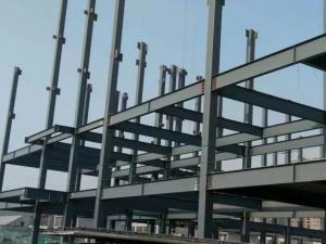 China Sturdy Commercial Steel Frame Building , Custom Steel Warehouse Construction factory