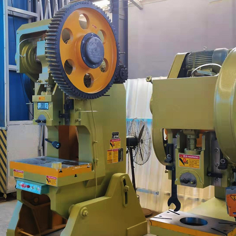 63Ton Mechanical Punching Machine Press Steel Plate 5.5 Kw 450*680mm Forming For Spoon Fork