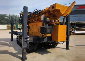 China 18 Ton Borewell Machine with 1.35 Meter Leg Stroke 800 Meter Drilling Depth factory