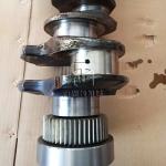 Crankshaft 04908850 0490 8850 4908850 21460971 22306393 for deutz TAD734GE D8K