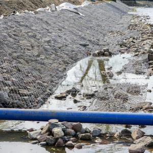 China Reinforced Rock Gabion Wall Flood Defense Hydraulic Project Zinc Coated Mesh CE Certified factory