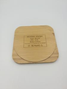 China Environmental Bamboo Made 5W Square Portable Wireless Charger 5V 2-3A factory