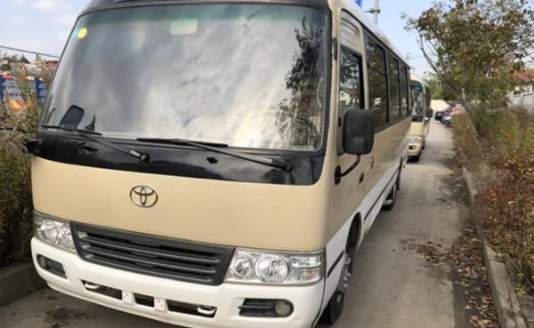 6 Engine Cylinder Second Hand Toyota Coaster Bus 30 passenger Manual Transimissi