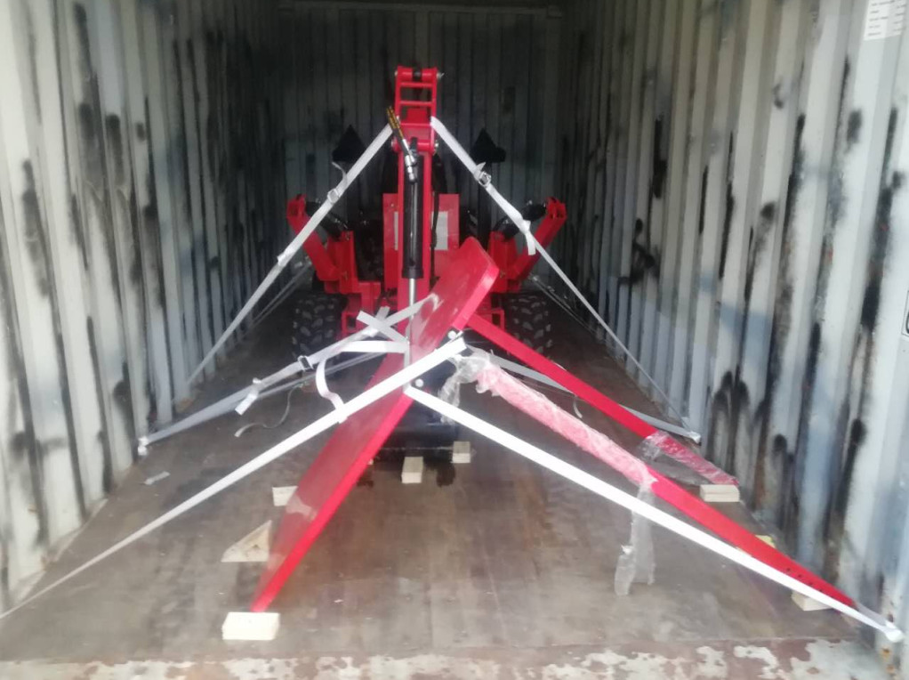 12hp 0.6ton Earth Excavation Machine With 4 Wheel Drive