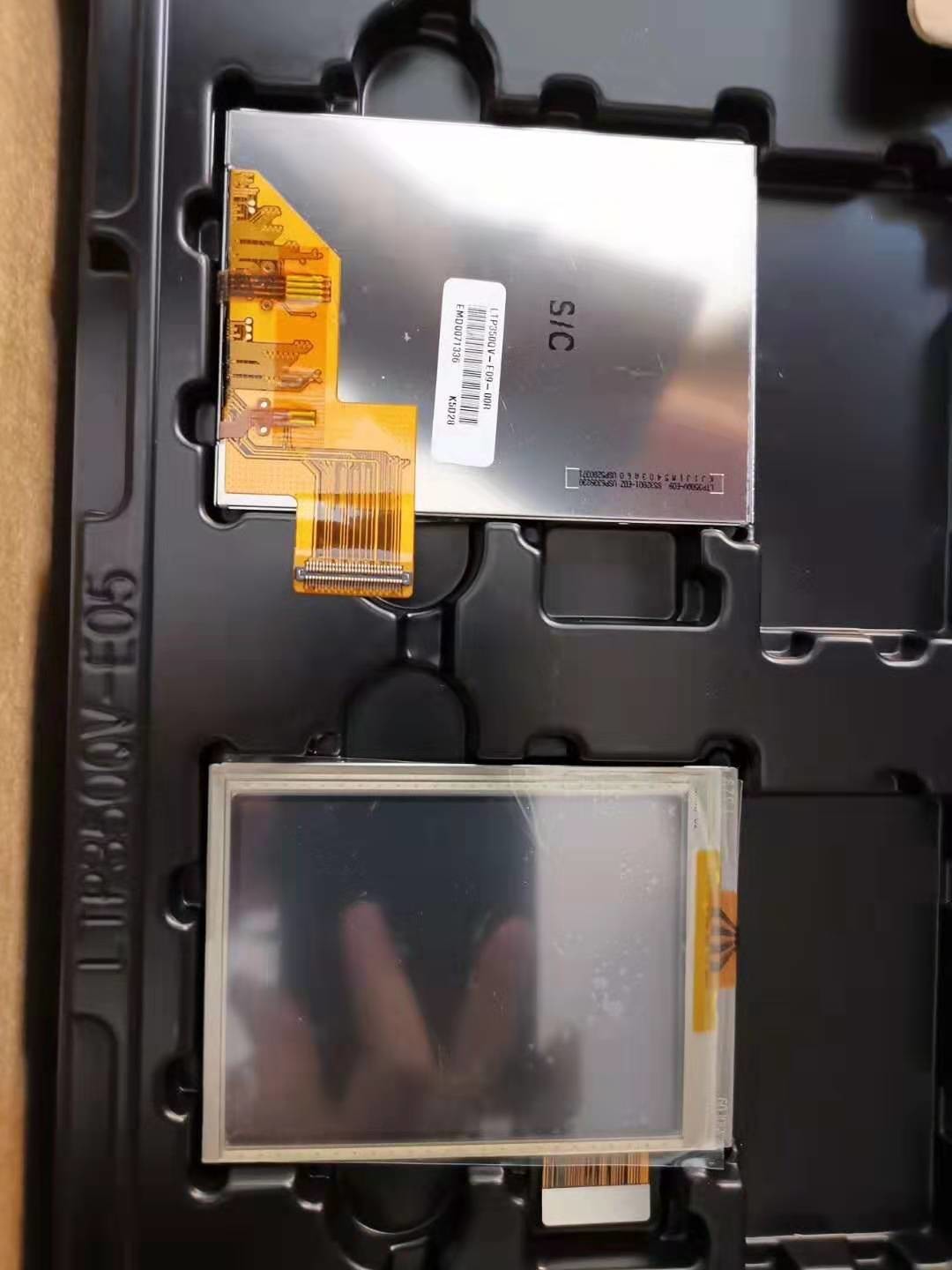 Samsung LTP350QV-E09 3.5 Inch 320x240 Medical LCD Display