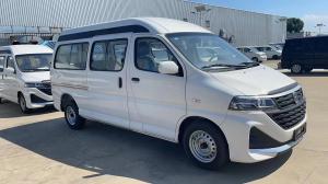 China Minivan Price Jinbei Hiace 6 Seats High Roof Gasoline Engine Left Hand Drive factory