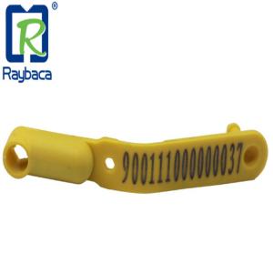 China Visual Custom Livestock Ear Tags 134.2KHZ / 125KHZ Frequency TPU Material factory