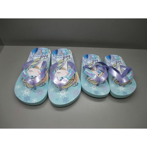 Lightweight Kids Character Flip Flops Sandals Cute Beach Flip Flops Custom Size