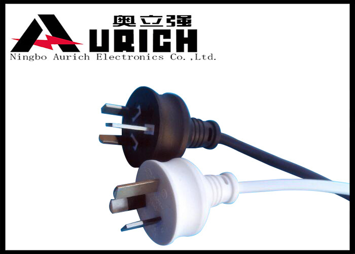 SAA 3 Pin Plug Australian Mains Lead 10A 250V With IEC Connector White / Black Color