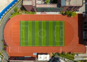 China Colourful Full PU 13MM Running Track Flooring Runway Harmless factory