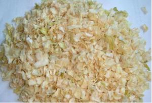China NO GMO 30*40mm Baked Dehydrated Minced Onion factory