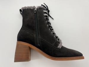 China Women's waterproof non-slip lace-up winter dress boots，soft cow suede leather with High quality plush lining factory