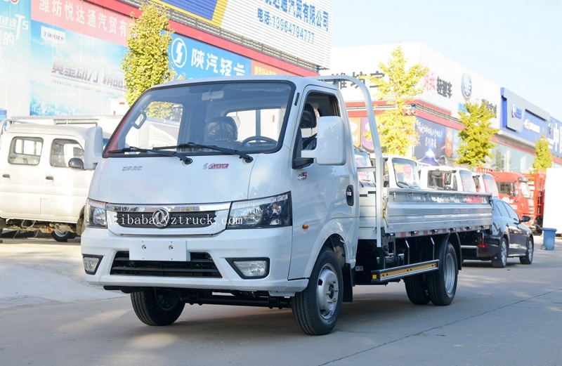 DFAC Single Double Row Mini Diesel Truck 4x2 3T Light Cargo Truck with Automatic Air Conditioner