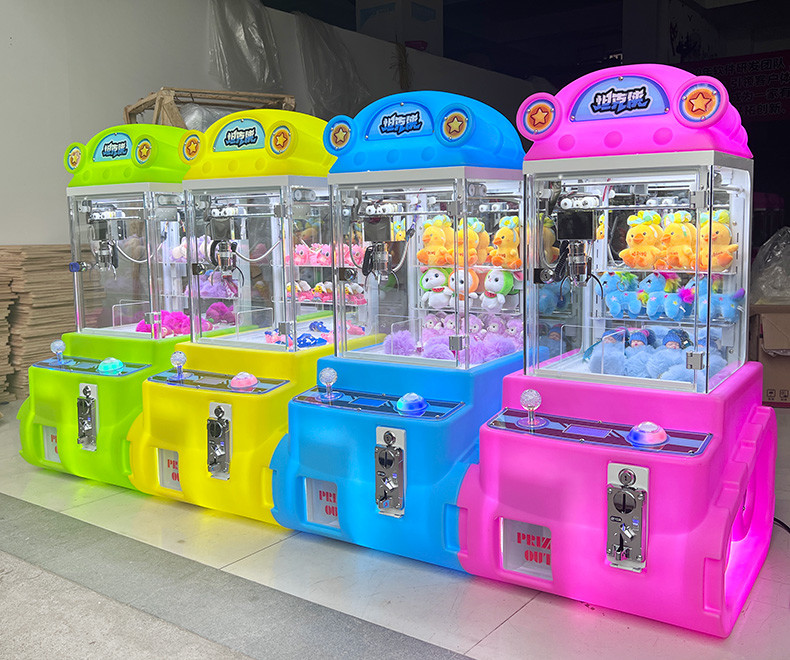 Kids Mini Crane Coin Operated Amusement Park Arcade Game Gift Crane Claw Machine