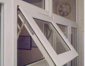 China Aluminium Glass Windows with Soundproofing and Insulation Efficiency Features factory