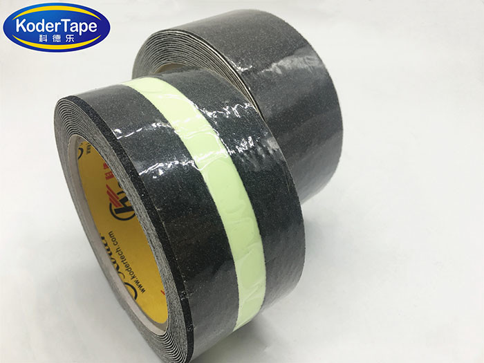 Excellent performance No Residue Waterproof Anti Slip Grip Tape For Kids Stair Floor