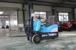 Safe 3-6 Meter Electric Forklift Safety With Solid Tires And Emergency Stop