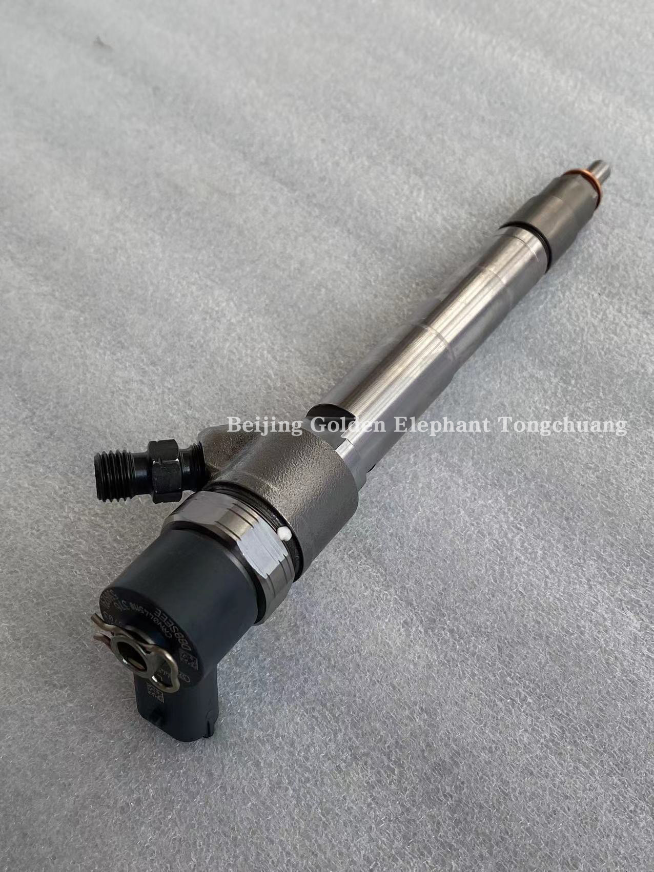 0445110376 Foton Truck Spare Parts Omako O Ling MRT ISF 2.8 Engine Injector Assembly The