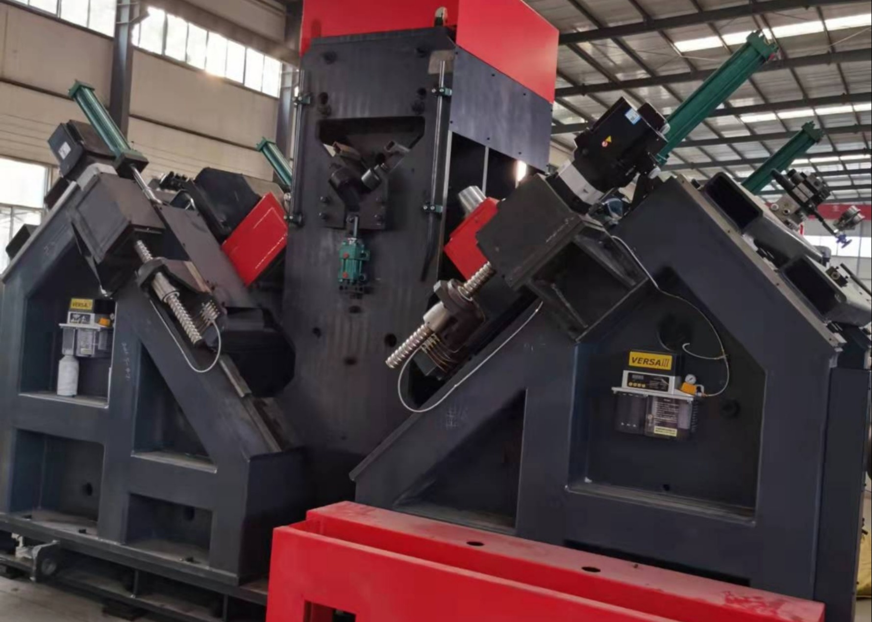 Model ADM2532 CNC Angle Drilling And Marking Line 50~220mm(Stepless)Range Of Accurate Distance