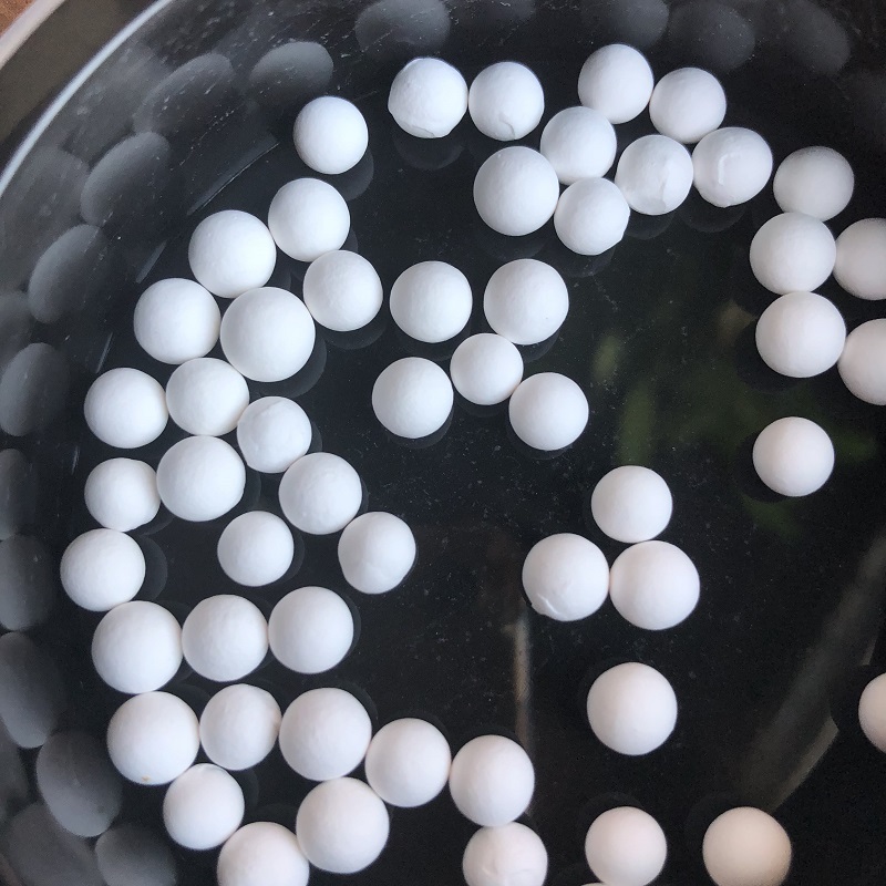2.2-2.7g/cm3 Bulk Density High Alumina Ball for Refractory Ceramic Corundum Balls