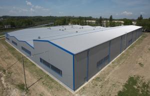 China Prefab Q235 Q345 CZ Purlin Warehouse Steel Structure factory