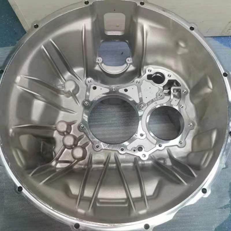 Shacman Dongfeng HOWO FAW Heavy Duty Truck Transmission Housing Gearbox Intermediate Housing 1325301063