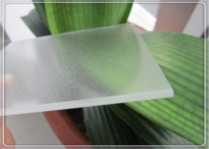 Clear Tempered Solar Glass 3.2mm Thickness Tempered Ultra White High Transmittance Glass