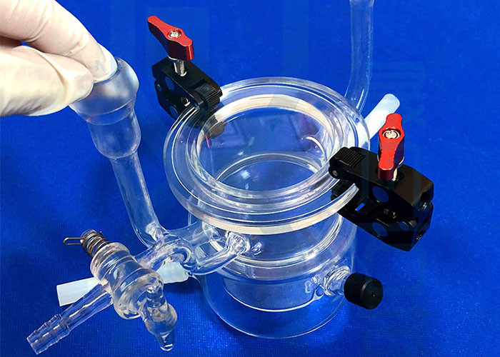 2.2g/Cm3 Frosted Glass Ball Head Quartz Reactor