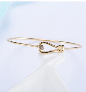 China Gold Bangles Gold Value 18K Gold Diamond Bangle 0.15ct Open-Type Lock factory