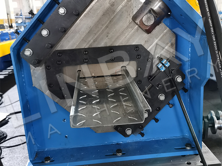 Galvanized Steel Scaffolding Plank Bending Machine