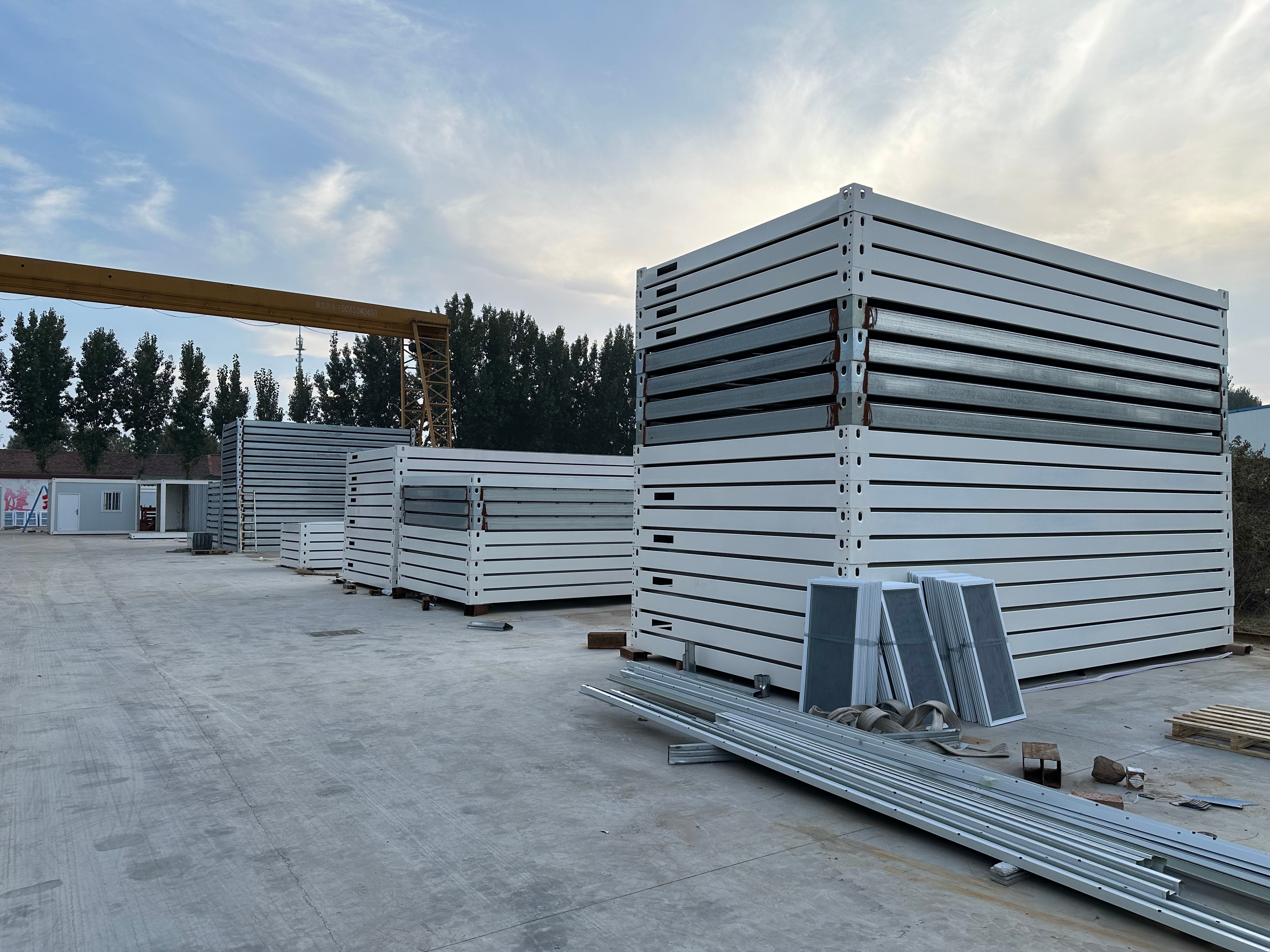 Single Package Size 600X600X300 cm and Container House for Office Building Dormitory 20 40ft Portable Cabin Bungalow