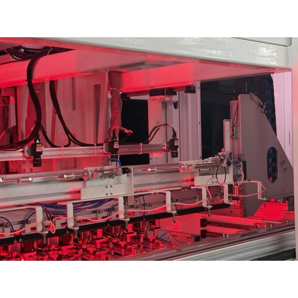 China Precision BIPV Solar Panel Welding Machine Vertical Style Electromagnetic Method factory