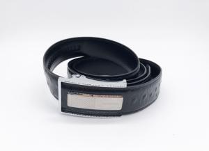 China Zinc Alloy Buckle Auto Lock Leather Belts , Black Adjustable Mens Belt factory