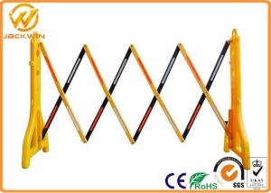 China 2.5 Meter Outdoor Road Traffic Safety Equipment Expandable Plastic Barrier factory