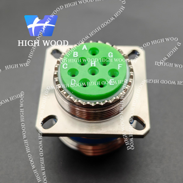 MIL-DTL-38999 Series Ⅰ，Ⅱ，and Ⅲ Connectors, D38999/20FE8PN. D38999 Series Ⅲ
