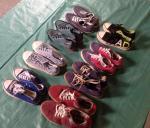 All kind of fashion used women shoes,used shoes used clothes used bags.