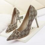 8666-9 Europe And The United States Sexy Pointed Shallow Mouth High Heels Net