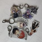 OEM ODM Acrylic Anime Keychain Display With Color Fadeless