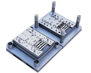 China Auto Parts Injection Molding Mold , Injection Molding Tool Optional Dimension factory